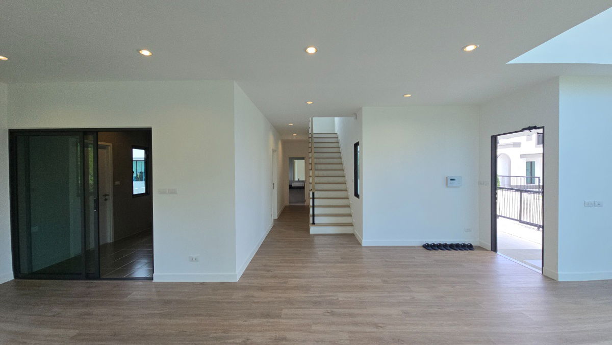 picture Specious & Elegant Home with 6.5m Double Volume next to Central Gargen, 7.99 MB - 13/33