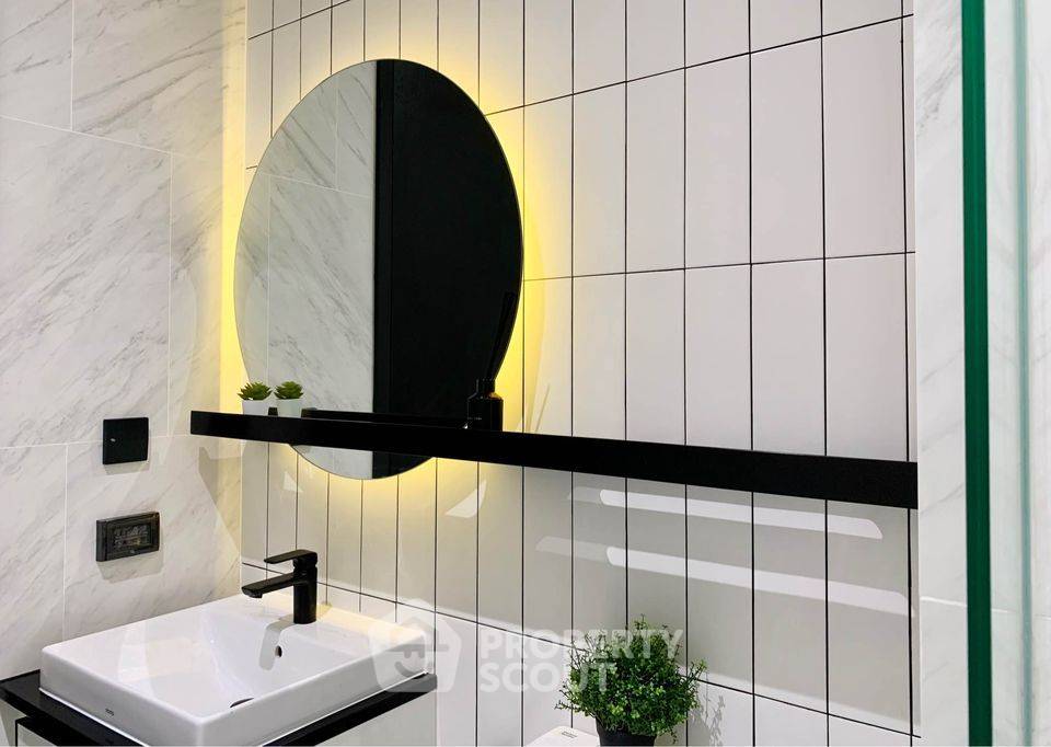 picture 2-BR Condo at Chapter Charoennakhorn - Riverside near BTS Krung Thon Buri (ID 1146819) - 19/28