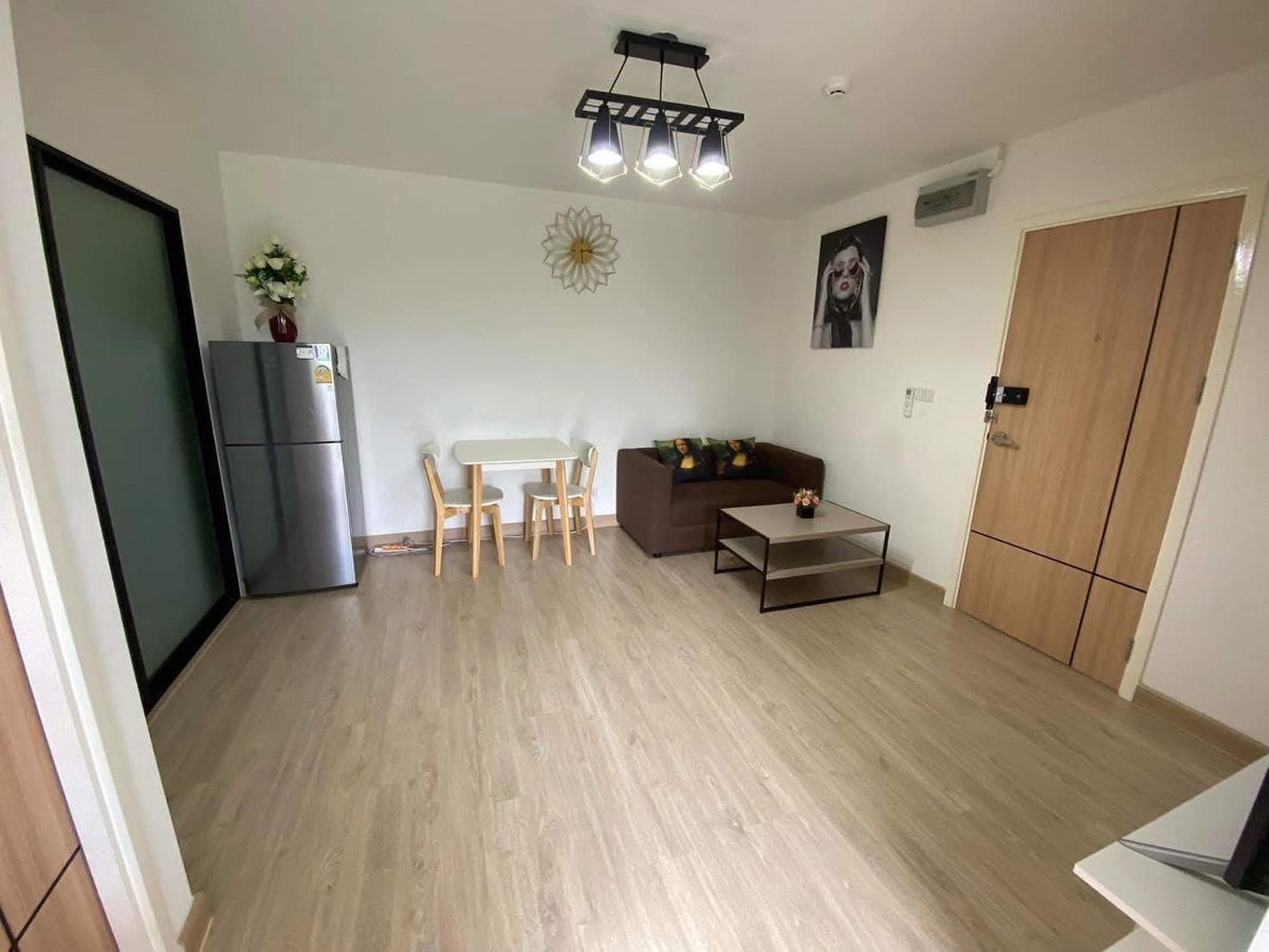 picture The condo is located near Si Saman Expressway, offering convenient access to the city. - 4/11
