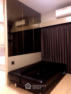 Condos for sale Robinson Ratchadaphisek : 1-BR Condo at Lumpini Suite Phetchaburi – Makkasan near ARL Makkasan (ID 1573384)