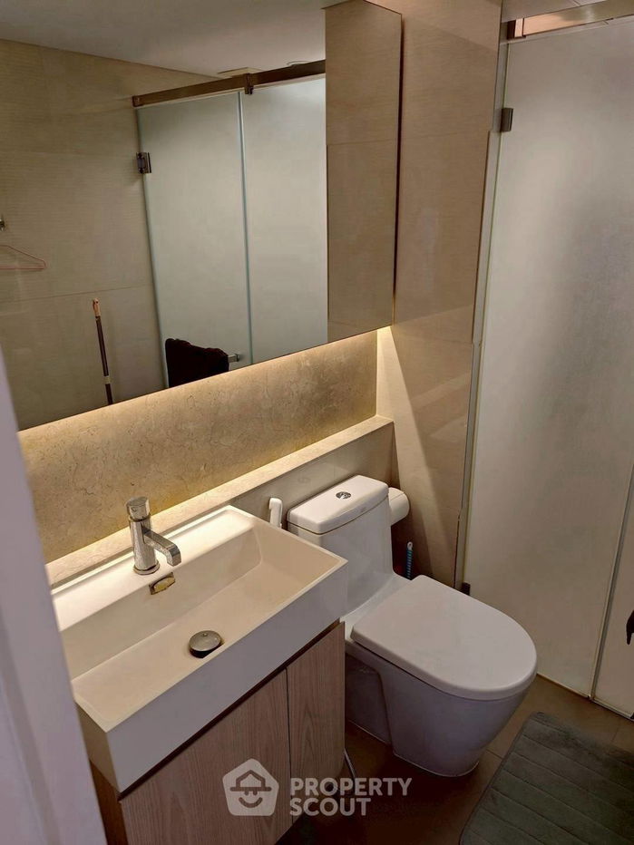 picture 3-BR Condo at The Lumpini 24 near BTS Phrom Phong (ID 2258134) - 4/14