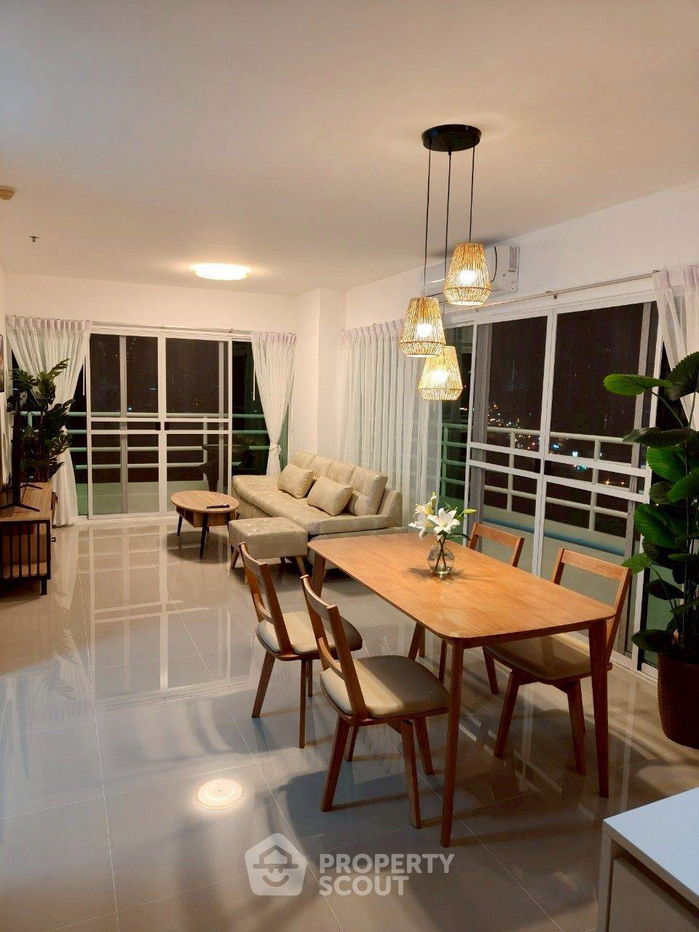 picture 2-BR Condo at View Talay 5 Condominium Jomtien close to Jomtien Beach (ID 2259416) - 7/30