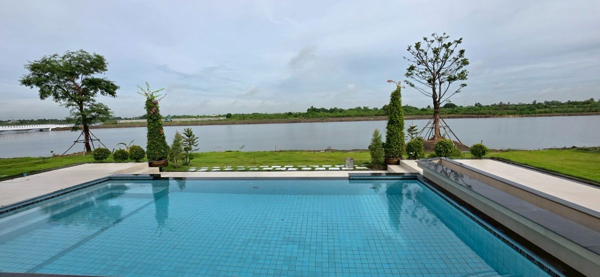 รูป บ้านหรูพลูวิลลา ริมทะเลสาบ lake view poll villa - รูปที่ 27/48