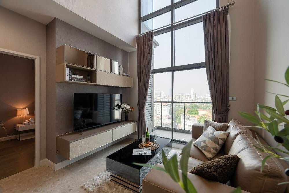 picture 📍 Condo for rent The Crest Sukhumvit 34, Super Luxury Duplex High ceilings, newly renovated, only 200 meters from BTS Thonglor - 4/5