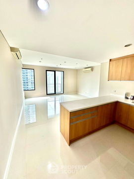 คอนโด 2-ห้องนอน ที่ วิลล่า อโศก ใกล้ MRT เพชรบุรี (ID 2258773)