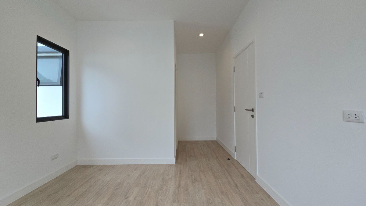 picture Rare Opportunity! Luxury Corner House with Douvle Volume hall 6.5m next to Green Park | Saransiri Serivaree 2 - 31/31