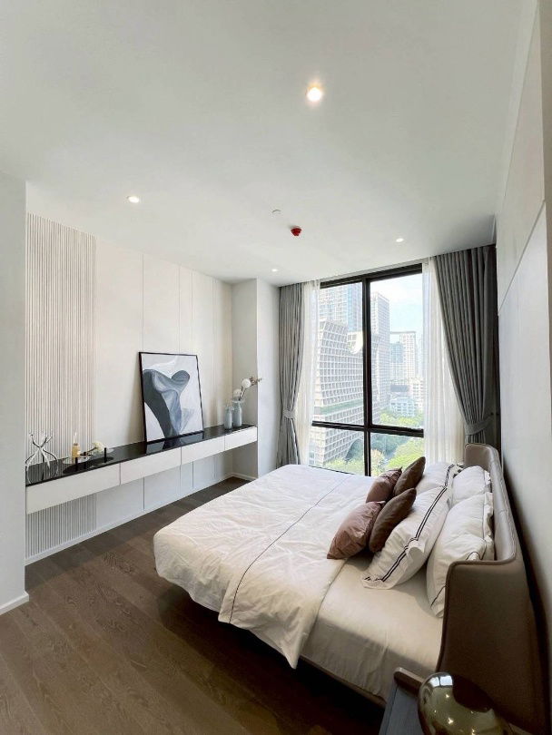 picture For Rent - MUNIQ Langsuan , Super Luxury 1 bedroom 1 bathroom Ready to move in - 8/10
