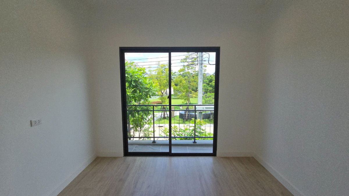 picture Specious & Elegant Home with 6.5m Double Volume next to Central Gargen, 7.99 MB - 28/33