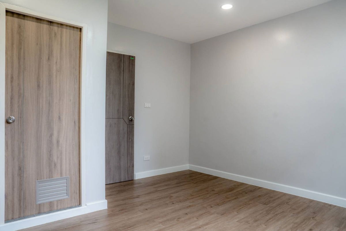 รูป ขายบ้านทาวโฮมเอกมัย สุขุมวิท65 ปรีดีพนมยงค์15 Townhome 4ชั้น ใกล้ BTSเอกมัย ทองหล่อ พระโขนง 3 ห้องนอน 4ห้องน้ำ พร้อมอยู่ ใกล้พระราม4 ทางด่ว 0879074045 - รูปที่ 13/17