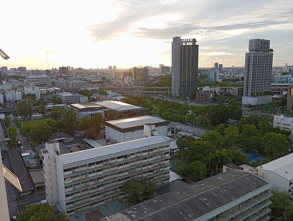 รูป ให้เช่าคอนโดศุภาลัยปาร์ค แยกเกษตร 7,000 บ พร้อมเฟอร์ครบ ตึกA(ตึกด้านใน เงียบสงบ) สตูดิโอ ชั้น19 วิวสวย เห็นม.เกษตร ไม่โดนบัง  - รูปที่ 7/14
