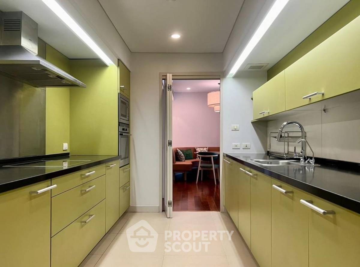 picture 2-BR Condo at The Park Chidlom near BTS Chit Lom (ID 1813379) - 8/17