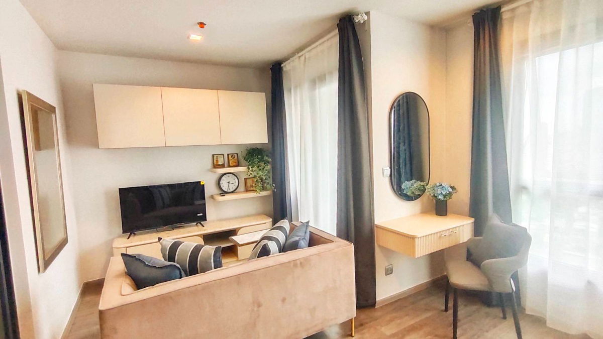 picture  For Rent    Life Ladprao Valley  17,000 - 4/10