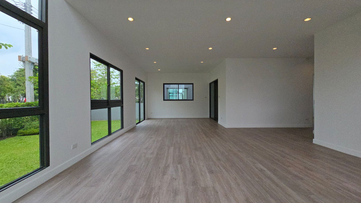 picture Exclusive Living! Corner House with Double Volume 6.5m next to Club House & Garden View - 7/31