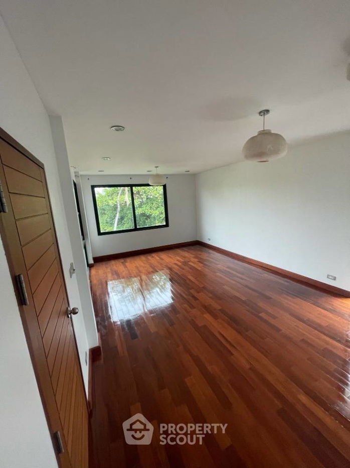 รูป บ้าน 4-ห้องนอน ใน ลาดพร้าว (ID 1351742) - รูปที่ 10/49