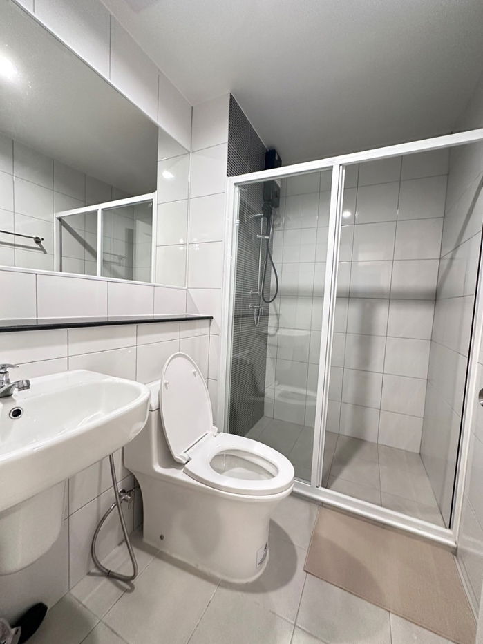 รูป ให้เช่า 𝗧𝗲𝗿𝗿𝗮 𝗥𝗲𝘀𝗶𝗱𝗲𝗻𝗰𝗲 🏡 มีเครื่องซักผ้า พร้อมอยู่ ราคาคุยได้‼️#ตอบแชทไว 🔥🔥 รหัส T11 - รูปที่ 5/5