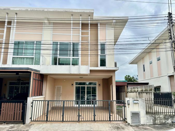 ให้เช่าบ้านแฝด ม.พาโนวิว เขาน้ำซับ แหลมฉบัง ศรีราชา