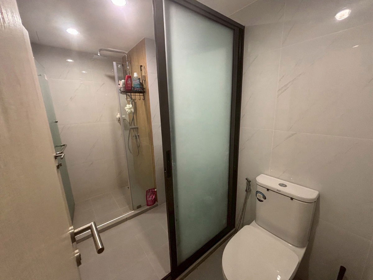 picture Urgent‼️Ready to move in🔥🔥For rent: The Excel Hideaway Sukhumvit 50, has a washing machine. - 5/10