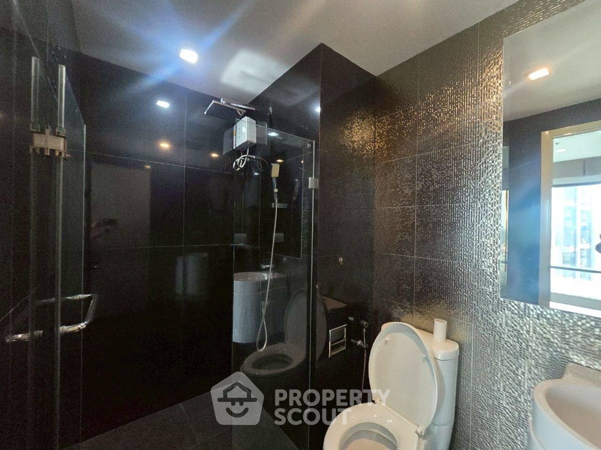 รูป คอนโด 1-ห้องนอน ที่ ริทึ่ม สุขุมวิท 36-38 ใกล้ BTS ทองหล่อ (ID 2256096) - รูปที่ 3/5