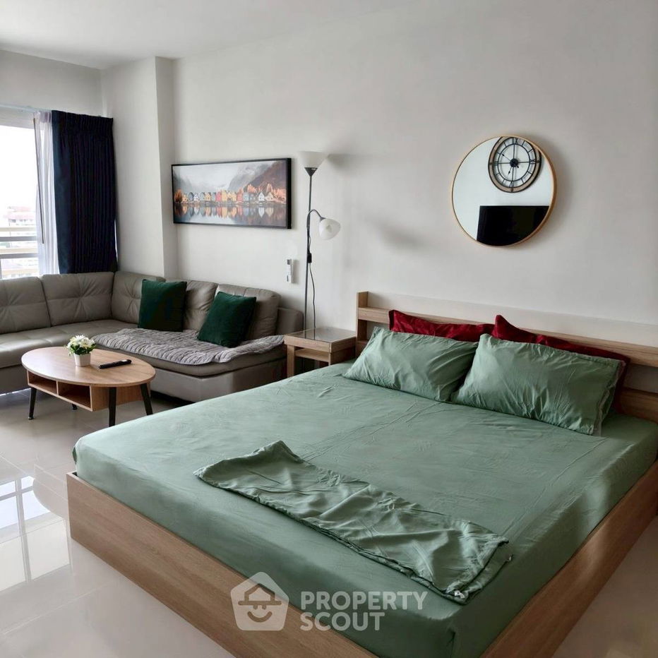 picture Studio Condo at View Talay 5 Condominium Jomtien close to Jomtien Beach (ID 2259414) - 9/16