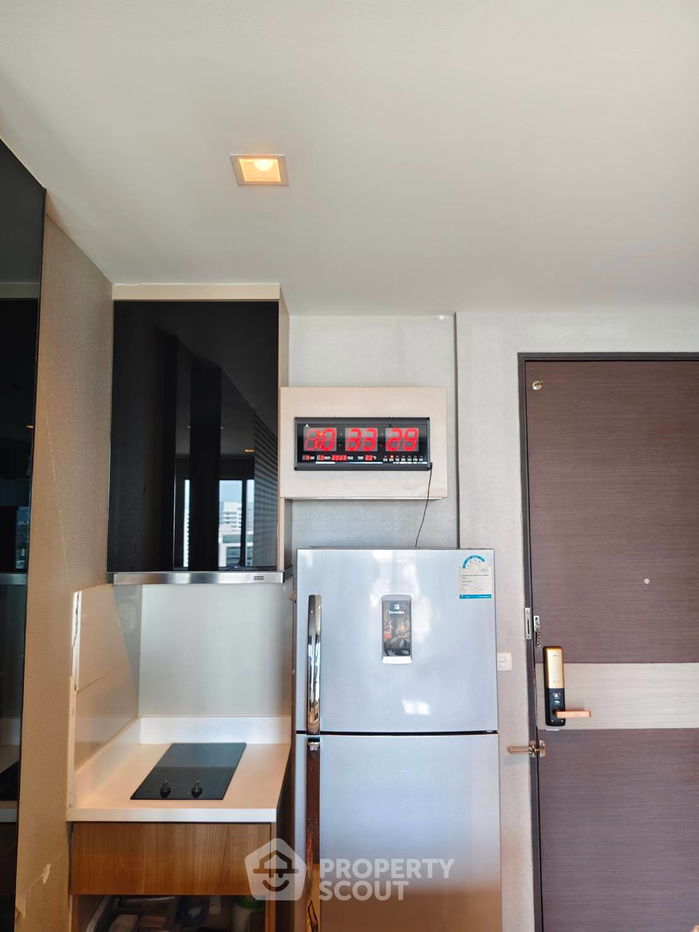 รูป คอนโด 1-ห้องนอน ที่ ริธึ่ม สาทร ใกล้ BTS สะพานตากสิน (ID 2258128) - รูปที่ 11/17