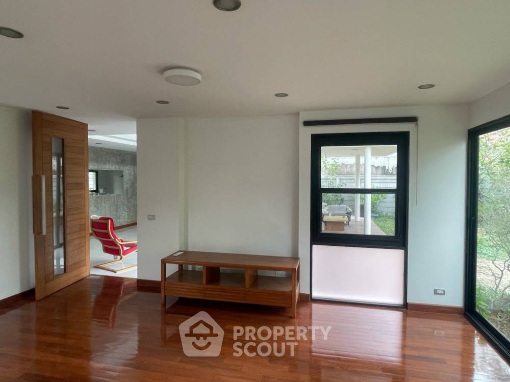 รูป บ้าน 4-ห้องนอน ใน ลาดพร้าว (ID 1351742) - รูปที่ 45/49