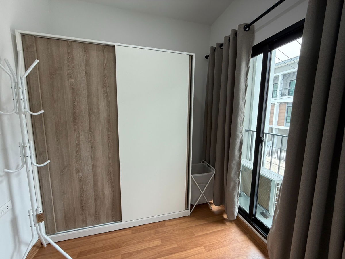 picture For rent townhouse Lumpini townville ladkrabang-suvarnaphumi Line ID 0619636888 - 5/26