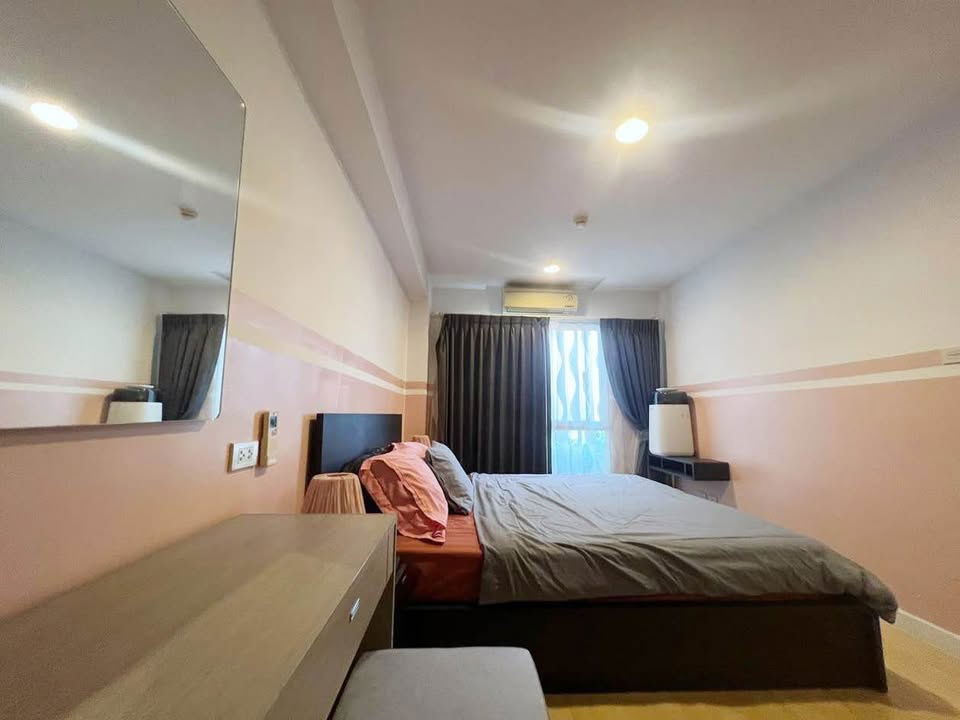 picture Urgent Rent!! Great Price! Beautifully Decorated Unit at Whizdom Punnawithi Station - 8/12