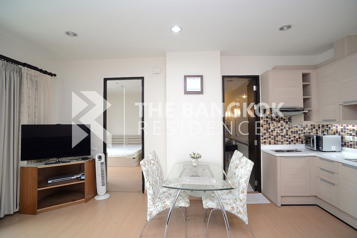 picture  Baan Klang Krung Siam Pathumwan ⚡ Complete Furniture & Appliances ✨ Close to BTS Ratchathewi  - 3/8