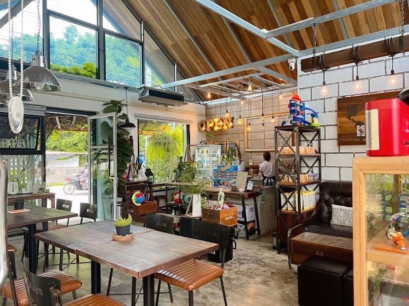 picture 📍 Coffee Shop with Land for Sale on Chiang Mai – Lamphun Main Road - 9/10