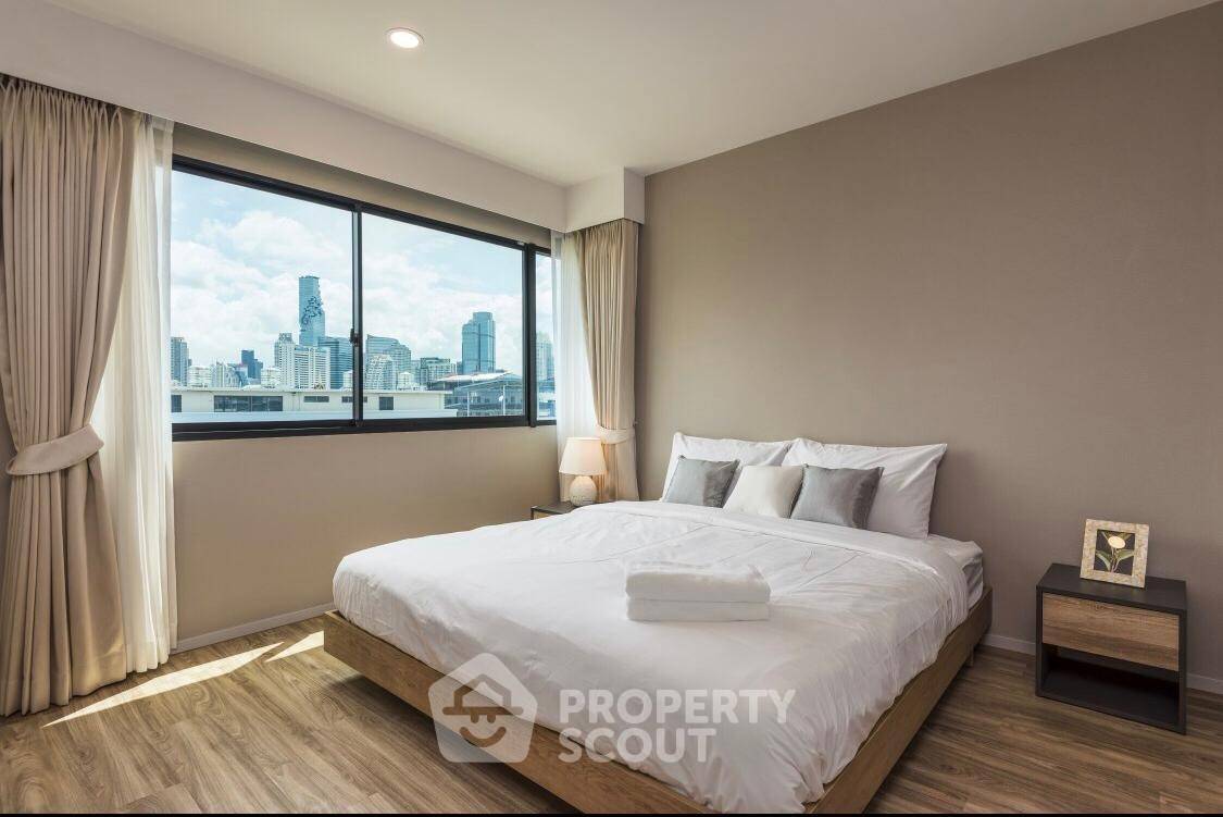picture 2-BR Condo at Blossom Condo @ Sathorn-Charoenrat near BTS Surasak (ID 514647) - 6/12