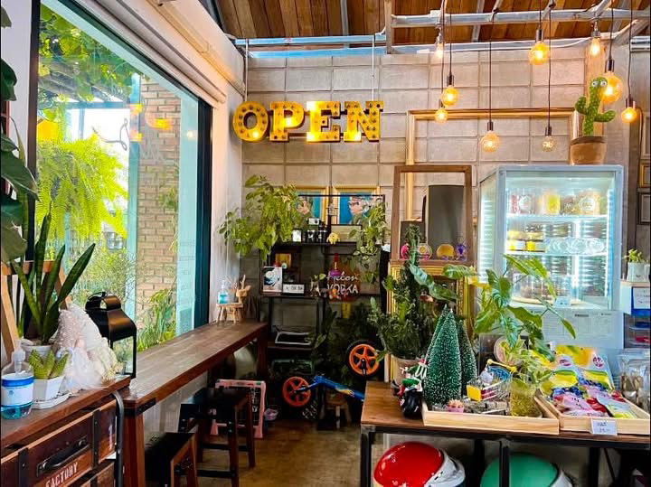 picture 📍 Coffee Shop with Land for Sale on Chiang Mai – Lamphun Main Road - 3/10