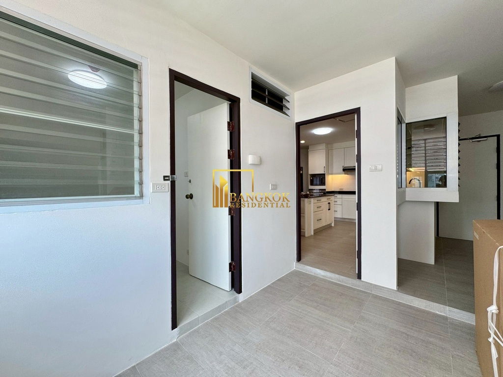 picture Generously Sized 3 Bedroom Apartment in Phrom Phong - BR0450AP - 42/53