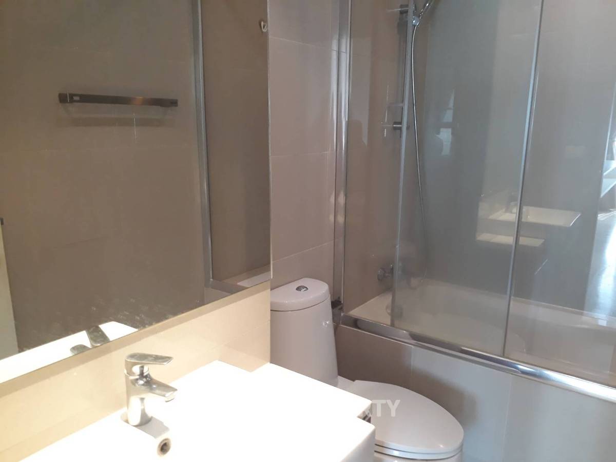 picture 1-BR Condo at Noble Refine Prompong near BTS Phrom Phong (ID 883078) - 7/8