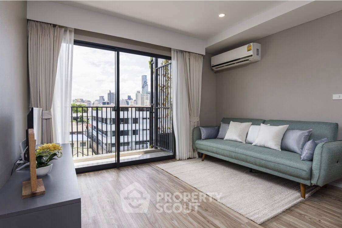 picture 2-BR Condo at Blossom Condo @ Sathorn-Charoenrat near BTS Surasak (ID 514647) - 2/12