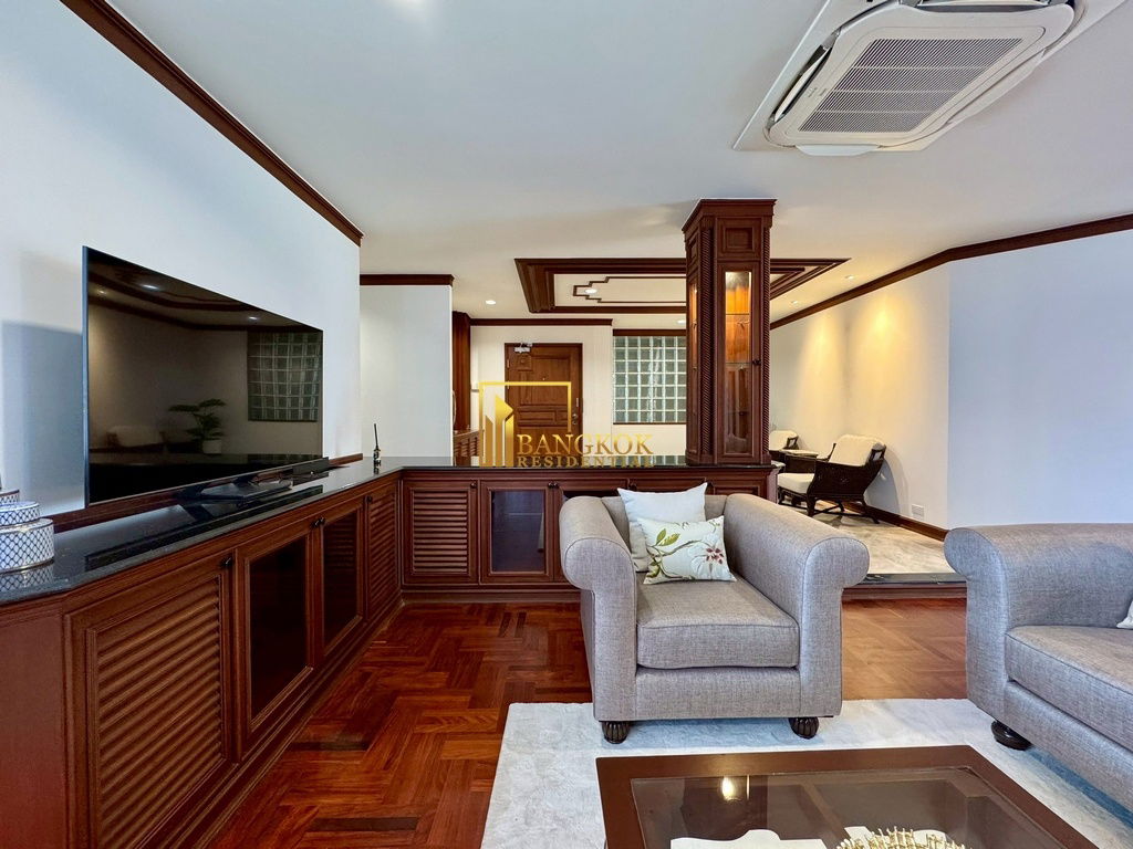 รูป Impressive 3 Bedroom Apartment For Rent in Phrom Phong Area - BR0400AP - รูปที่ 4/51