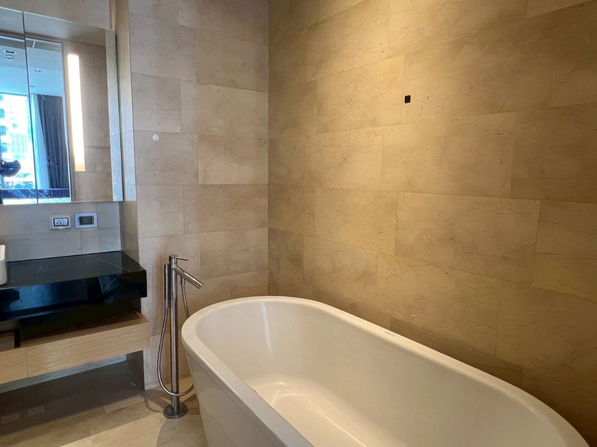 picture Saladaeng Residences  - 2beds 2baths 92sqm. Special price 60,000 Can nego* - 6/19