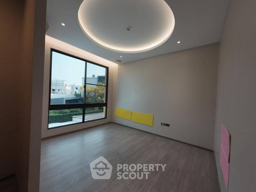 รูป ทาวน์เฮาท์ 3-ห้องนอน ใน ลาดพร้าว (ID 1633029) - รูปที่ 6/12