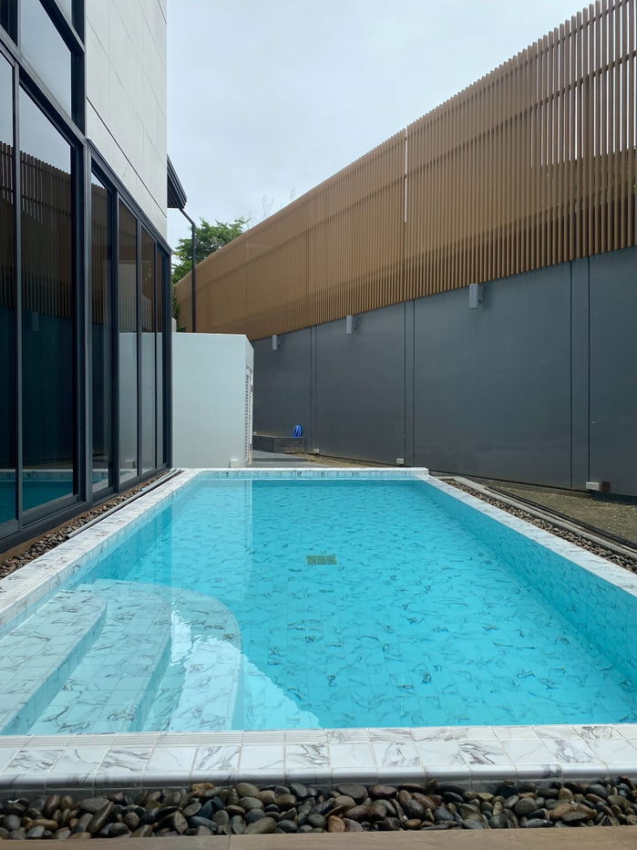 รูป บ้านให้เช่ารีโนเวทใหม่ BAAN 365 พระราม 3 // 4 นอน 6 น้ำ 500+ ตรม มีสระว่ายน้ำ // ติดต่อ 094 456 1454 - รูปที่ 11/11