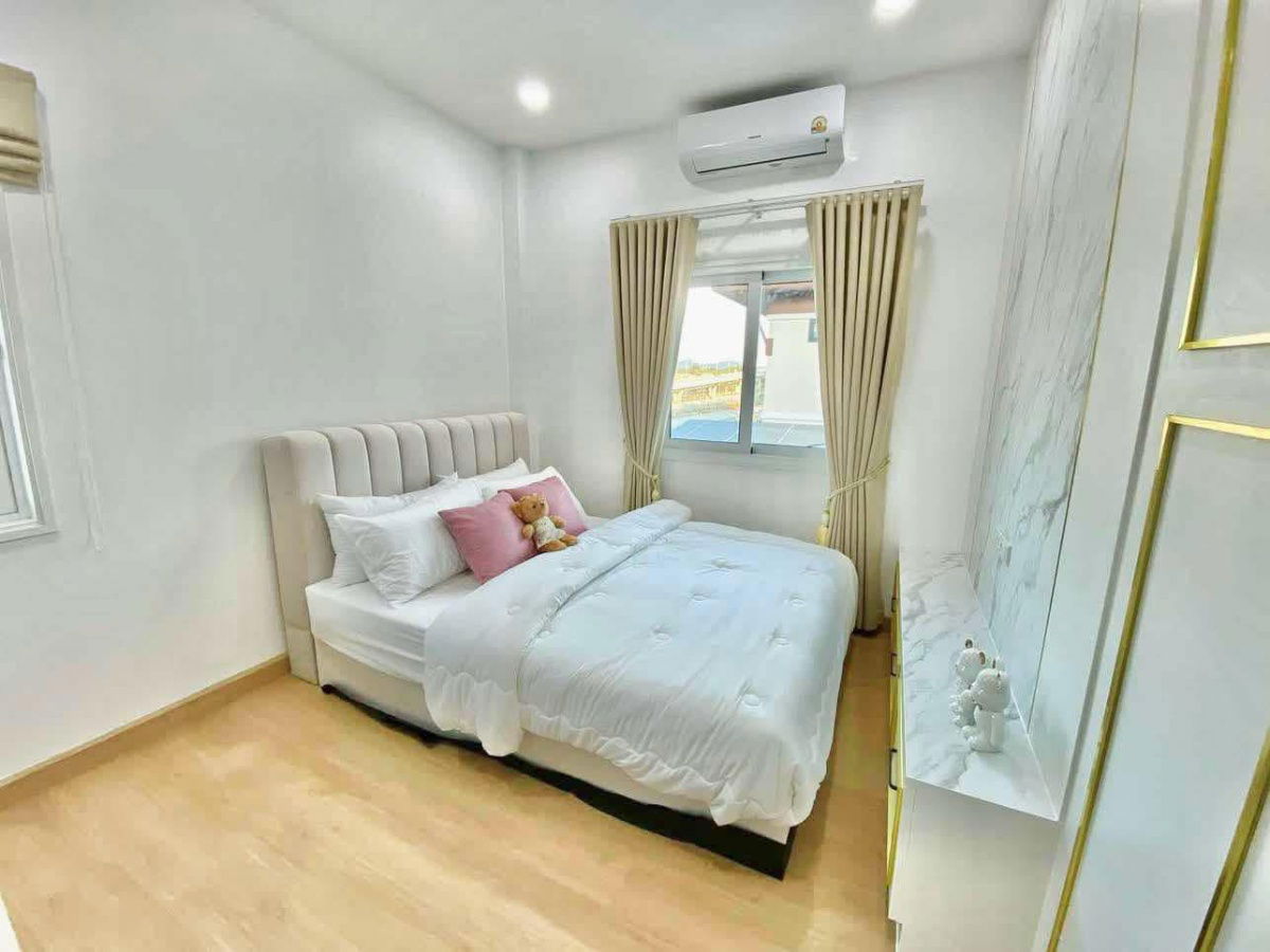 รูป ขายบ้าน สิริน พัทยา ชัยพรวิถี 25 พิเศษ 8.5 ล้าน  - รูปที่ 42/43