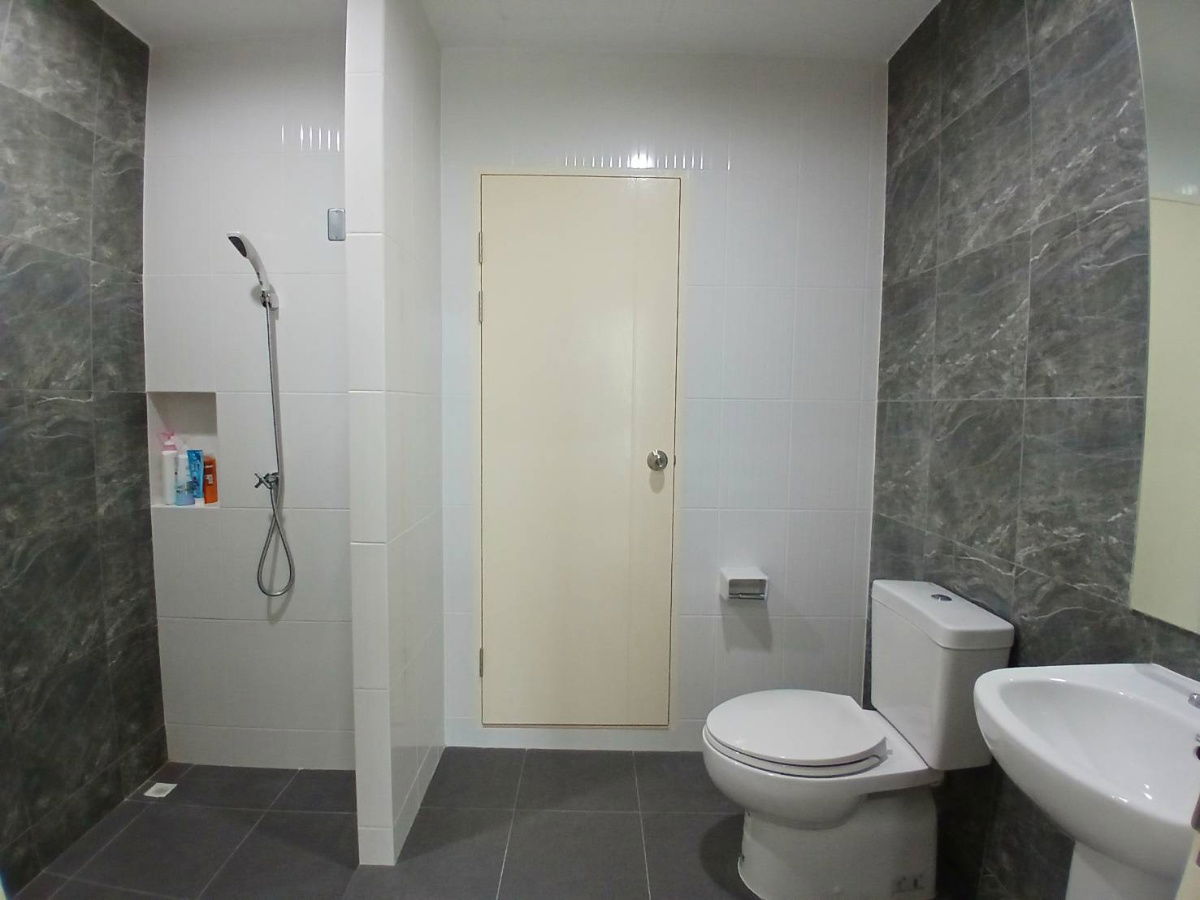 picture Townhome for sale, Nalin Avenue 5 Village , Ram Inthra-Min Buri Tel.0999983897 - 20/23