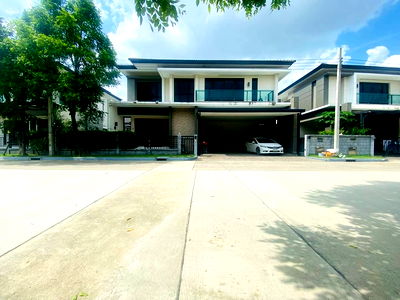 บ้านเดี่ยวให้เช่า : ให้เช่า บ้านเดี่ยวในโครงการ หมู่บ้านเดอะ ซิตี้ พัฒนาการ 97  ขนาด 4 ห้องนอน 4 ห้องน้ำ 