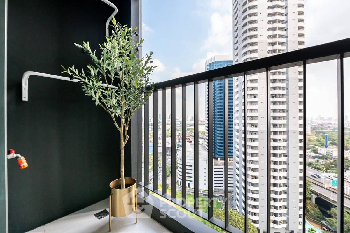 picture 1-BR Condo at Life One Wireless near BTS Phloen Chit (ID 2237914) - 8/8