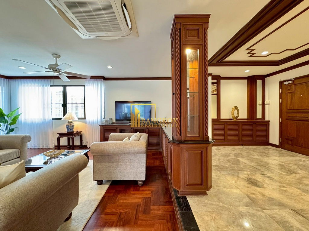 รูป Impressive 3 Bedroom Apartment For Rent in Phrom Phong Area - BR0400AP - รูปที่ 5/51