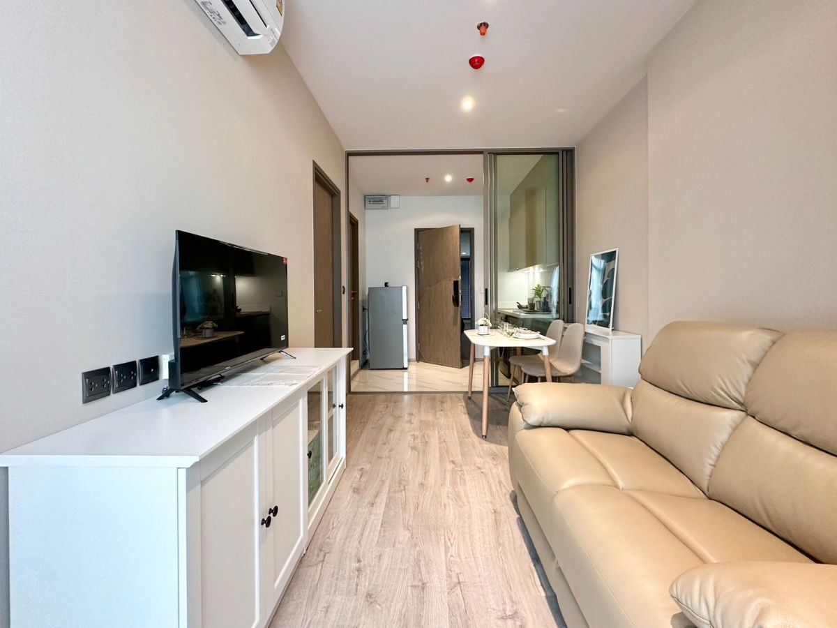 picture NEW Rhythm Ekkamai Estate 1-BR Condo for Rent - Free shuttle to BTS Ekkamai Thong Lor - 3/28