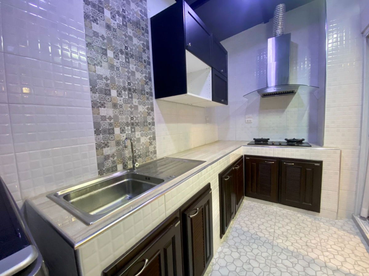 picture House for Rent : Brand New Home near Mega Bangna (Rt-01) - 17/21