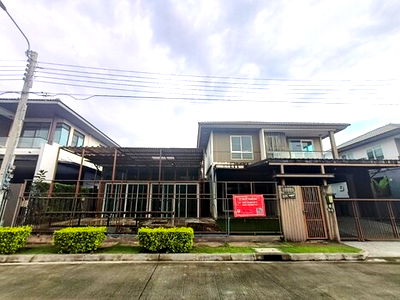 ขายบ้านเดี่ยว : ราคาพิเศษ! [ขาย] บ้าน 2 ชั้นพร้อมโฮมออฟฟิศ หมู่บ้านมัณฑนา (กัลปพฤกษ์-วงแหวน) แขวงหลักสอง เขตบางแค  (ราคา8,900,000 บาท)