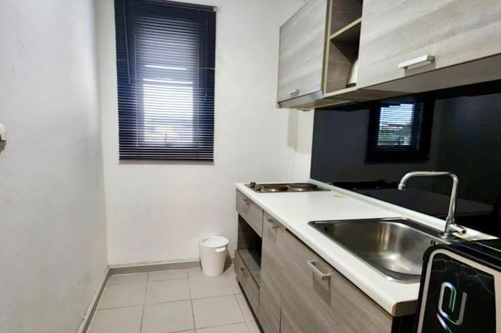 picture 🔥 For Rent !! 🔥 Code C20250800039..The Privacy Ratchada - Sutthisan, 2 bedroom, 2 bathroom, Pool View, corner room, furnished, ready to move in 📣📣 - 4/7