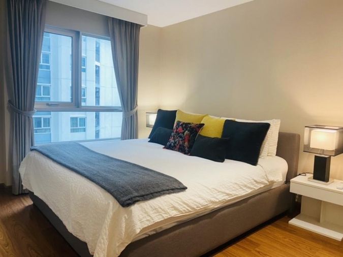 ให้ เช่า คอนโด M1254 Belle Grand พระราม 9 98 ตรม Full Furnished