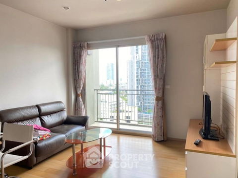 1-BR Condo at Hive Sathorn near BTS Krung Thon Buri (ID 780535)