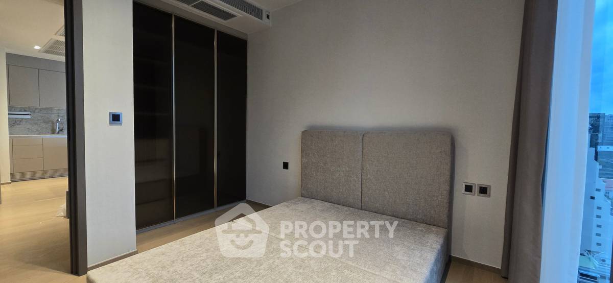 picture 2-BR Condo at Tonson One Residence near BTS Chit Lom (ID 2259860) - 11/15